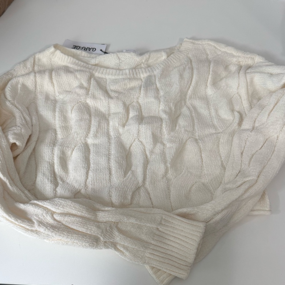Garage Cropped Cable Crewneck Sweater Small NWT - Picture 5 of 5